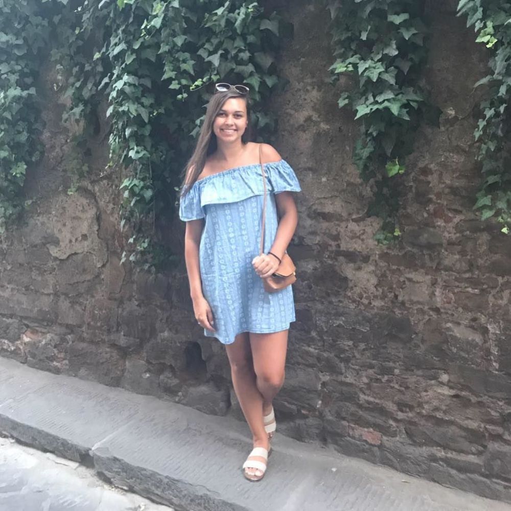 Meet your Posher, Mariel